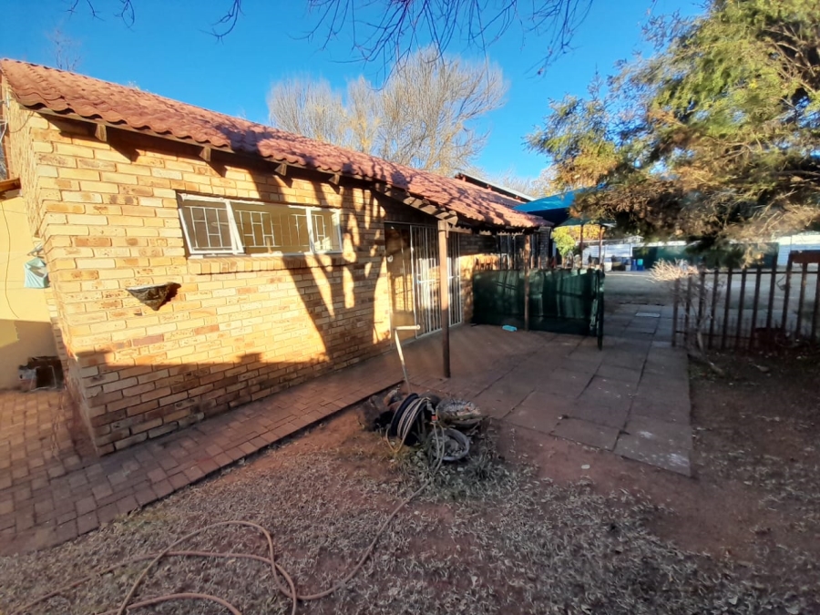 3 Bedroom Property for Sale in Stilfontein Ext 4 North West